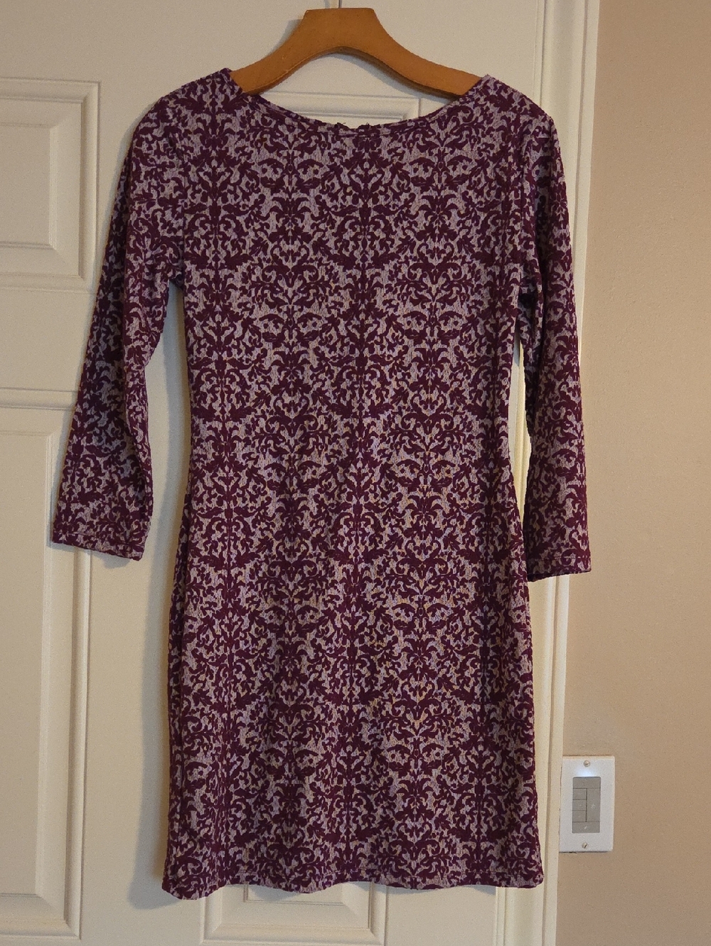 Xhilaration Purple Patterned Long Sleeve Sheath Dress